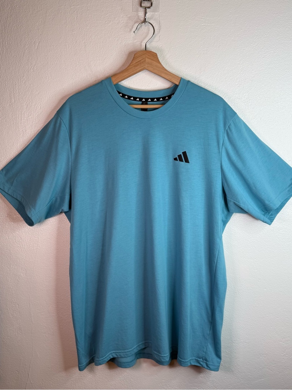 Adidas Men's Essentials Feel Ready Training T-Shirt Size XL